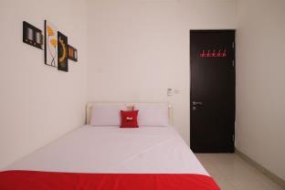 Wisma tamu Reddoorz Near Trisakti Jakarta
